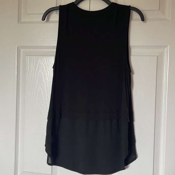 🌹GARAGE SALE 3 x $12🌹Michael Kors Sleeveless Black Zip Blouse, Sheer Bottom, M - Picture 5 of 9
